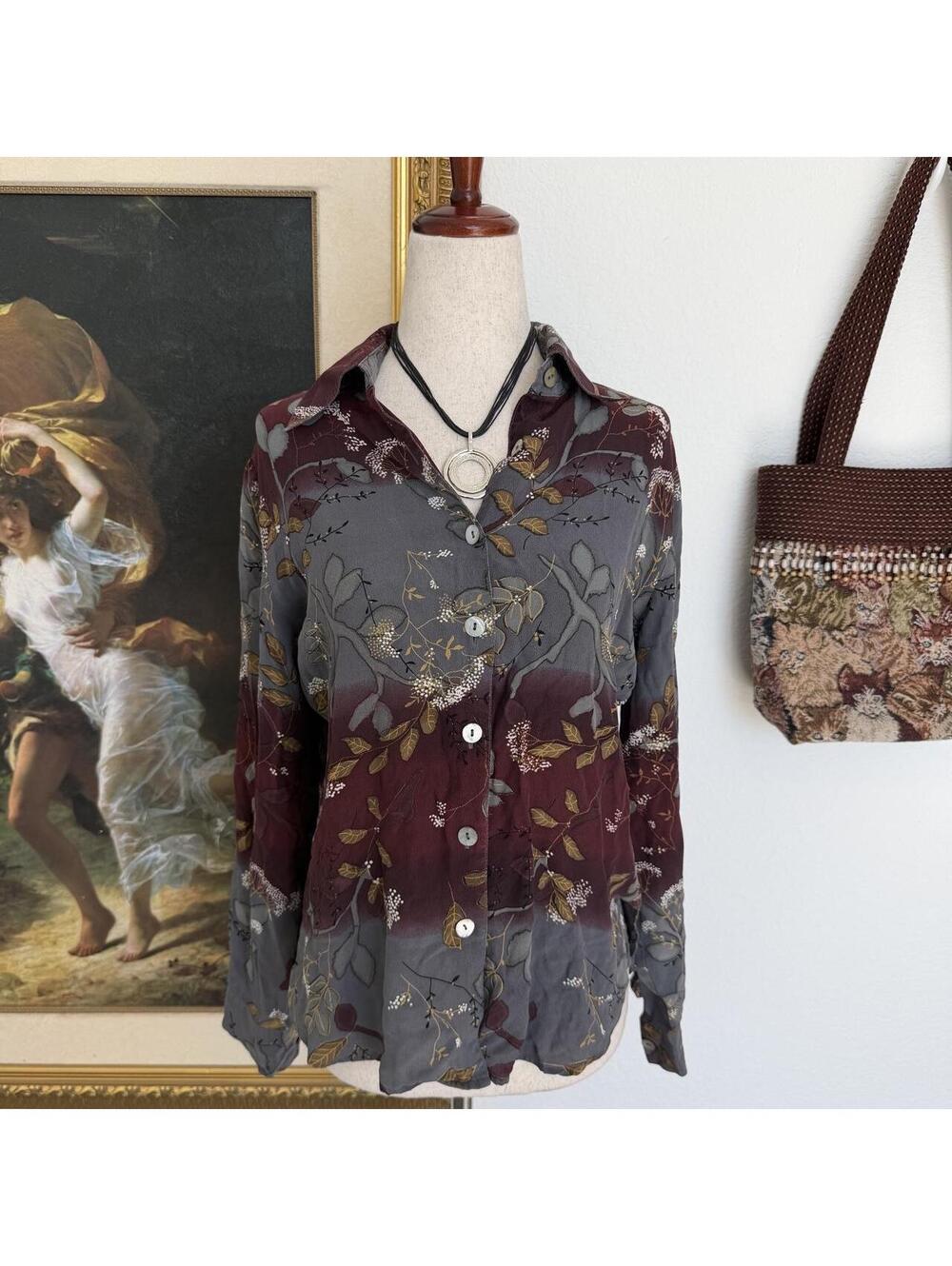 Whimsi 100% Silk Autumn Vibed Button up blouse 🍂🌿
